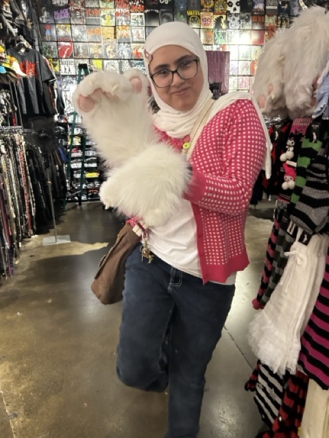 Nashville, Zaina Hanon